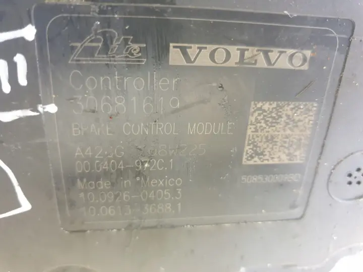 Volvo V70 III S80 II POMPA ABS Sterownik P30681619