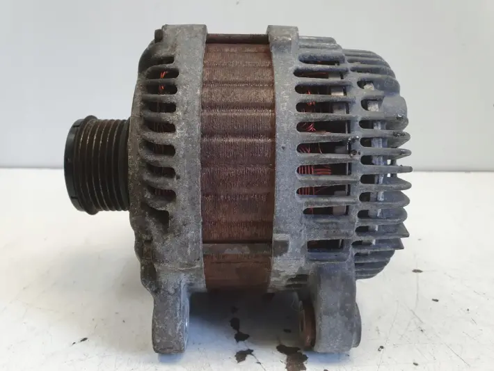Renault Megane III Scenic III 1.5 DCI ALTERNATOR 8200960533 210A