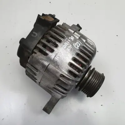 Hyundai i30 1.6 CRDI ALTERNATOR 2655475 valeo 120A