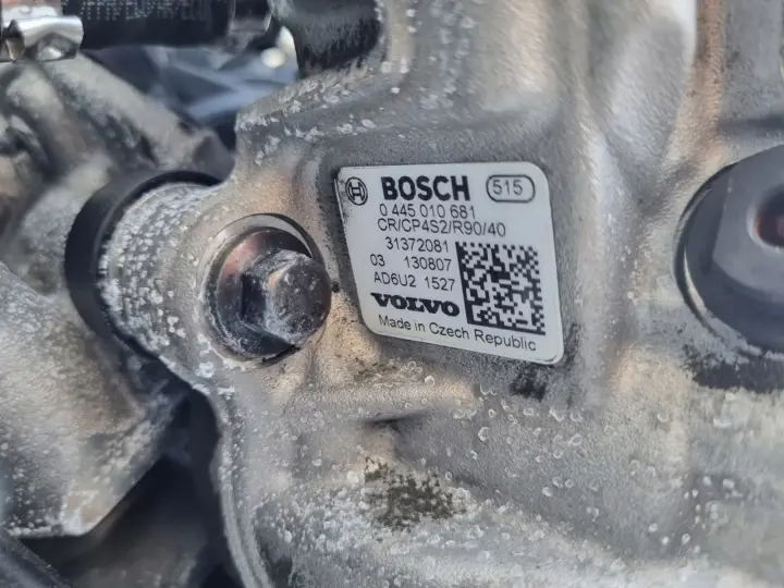 SILNIK BEZ OSPRZĘTU Volvo V70 III 2.0 D3 136KM ładnie pracuje D5204T7
