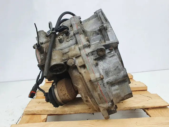 Saab 93 9-3 II 2.0 T TURBO SKRZYNIA BIEGÓW 55-51SN