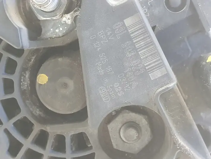 Audi A3 II 8P 1.6 TDI ALTERNATOR 03L903023