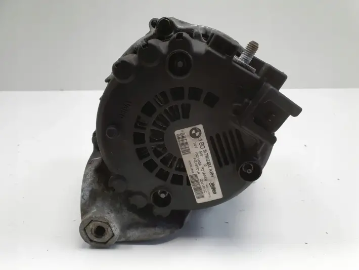 BMW E87 E90 2.0 D ALTERNATOR valeo 7802261 AL04 180A