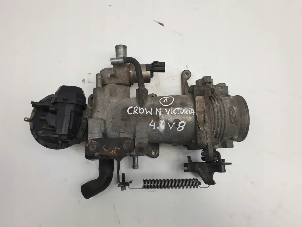 Ford Crown Victoria II 4.6 V8 PRZEPUSTNICA 3W7E-9E822-BB
