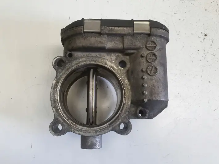 Volvo S60 I V70 II 2.4 D5 PRZEPUSTNICA 8692720 0281002701