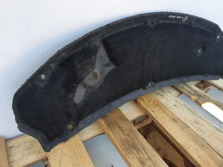 Suzuki Alto VI WYGŁUSZENIE PRZEDNIEJ MASKI
