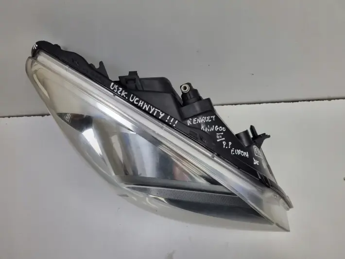 Renault Kangoo II LIFT 13-21r PRZEDNIA LAMPA PRAWA PRAWY PRZÓD 260102647R