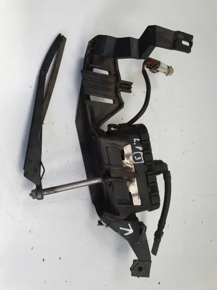 Range Rover Vogue L322 LEWY MECHANIZM WYCIERACZKI LAMPY 1301329336