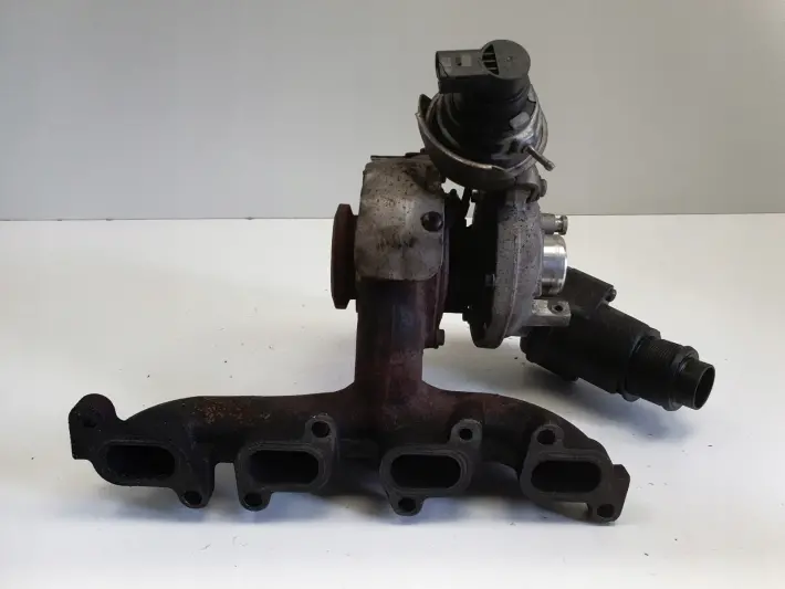 Audi A3 II 8P 1.6 TDI TURBOSPRĘŻARKA turbo 03L253016T