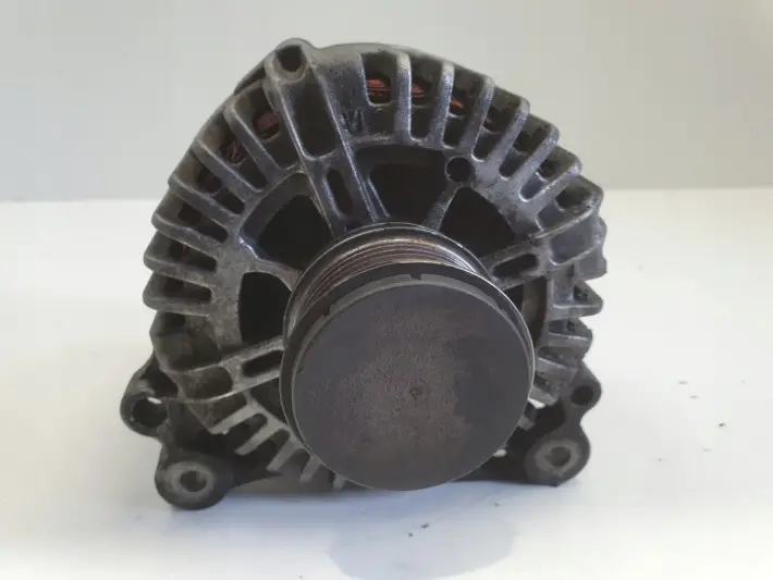 VW Passat B6 1.9 TDI ALTERNATOR