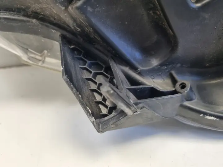 Peugeot 508 10-14r PRZEDNIA LAMPA LEWA lewy przód anglik 9687580480