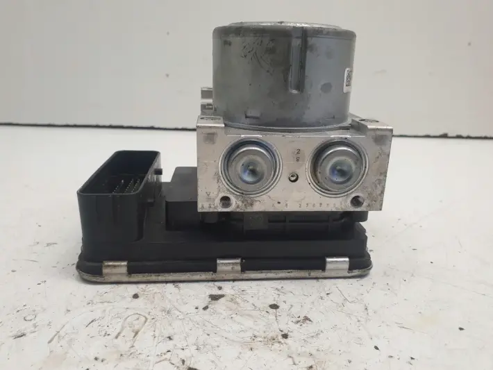 Volvo V90 POMPA ABS hamulcowa 31680098 P31680101