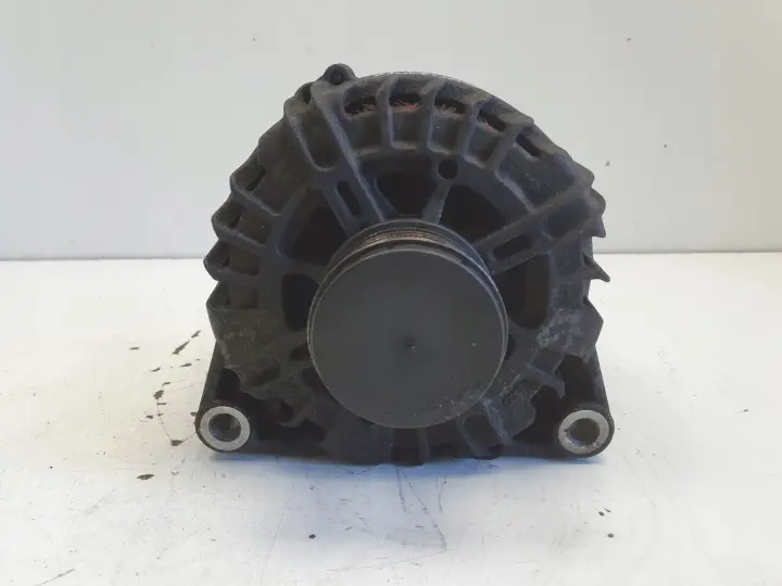 Peugeot Partner II 1.6 HDI ALTERNATOR 9665617780 valeo