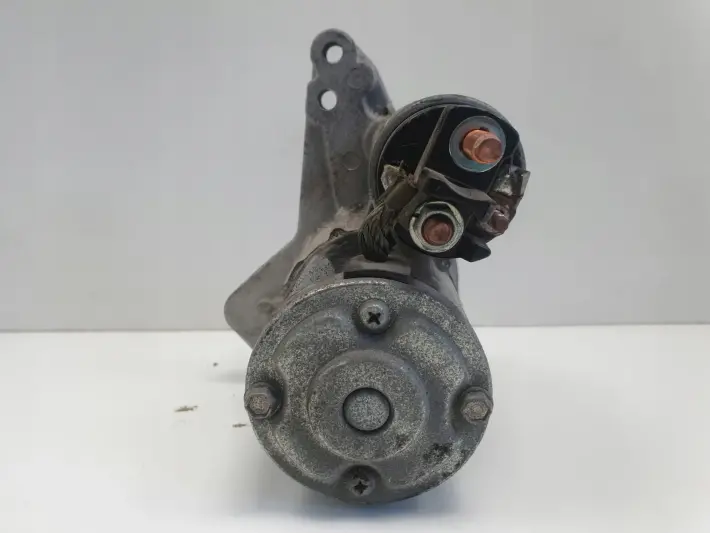 Renault Clio IV 1.2 TCe ROZRUSZNIK 233000557R