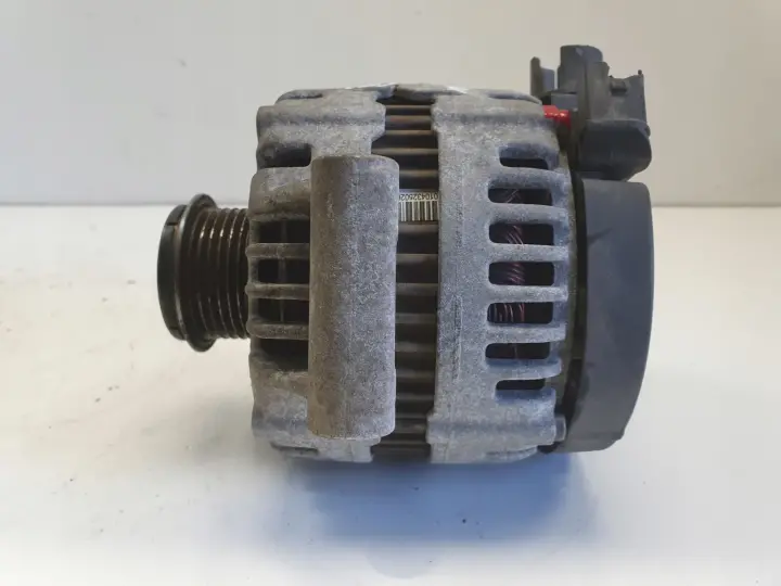 Volvo V70 III S80 II 2.0 16V ALTERNATOR 0121615006