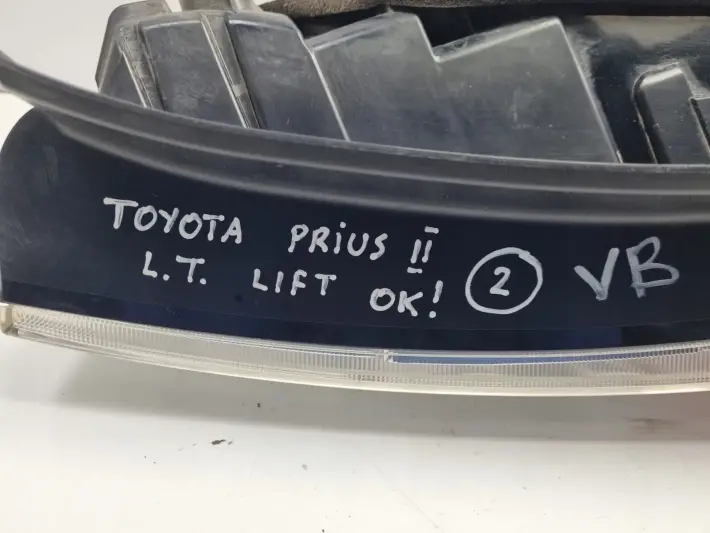 Toyota Prius II 03-09r TYLNA LAMPA LEWA lewy tył kierowcy STANLEY 47-14L