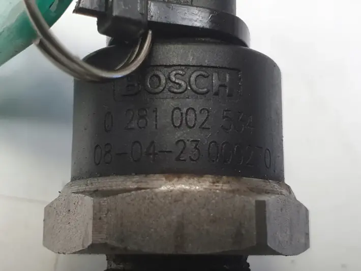 Opel Corsa C 1.3 CDTI CZUJNIK CIŚNIENIA PALIWA zawór 0281002534 bosch