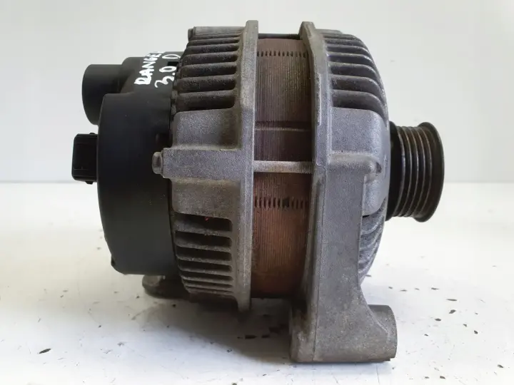 Range Rover III L322 3.0 D ALTERNATOR YLE500180