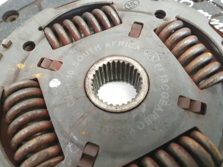 VW Golf V 1.6 FSI SPRZEGŁO tarcza docisk