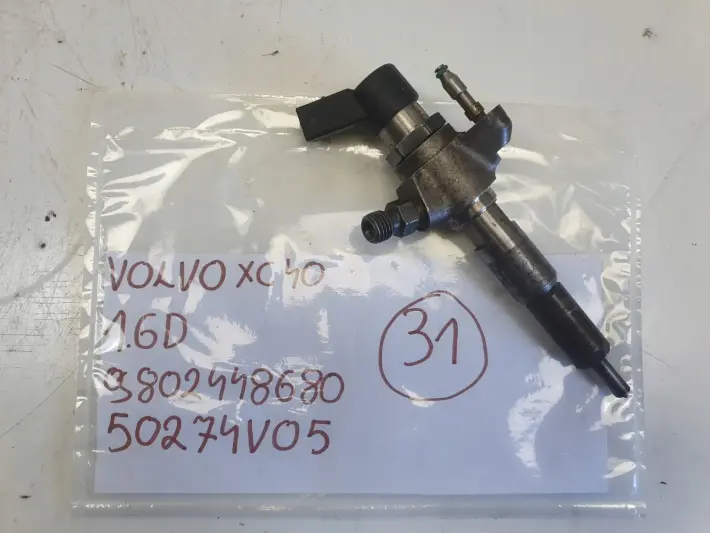 Volvo C30 S40 II V50 V70 1.6 D2 WTRYSKIWACZ wtrysk 9802448680