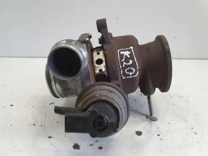 Volvo XC60 S60 V60 II 2.0 D3 TURBOSPRĘŻARKA turbo 31493379