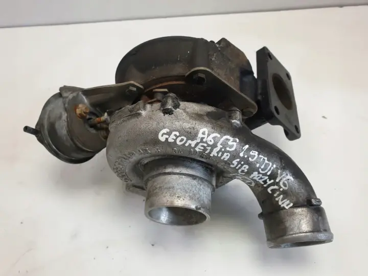 Audi A6 C5 2.5 TDI V6 TURBOSPRĘŻARKA 059145701S