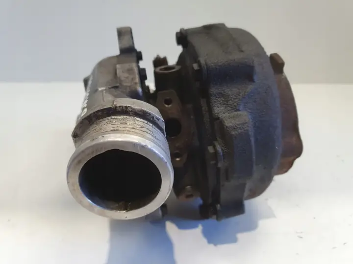 Volvo V70 II XC70 XC90 2.4 D5 TURBOSPRĘŻARKA turbo 30757080