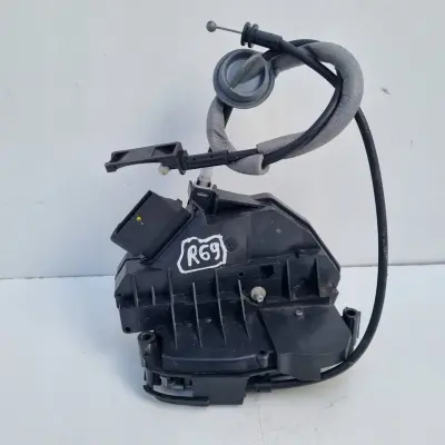 Volvo S60 II V60 ZAMEK DRZWI lewy przód KIEROWCY 31301738