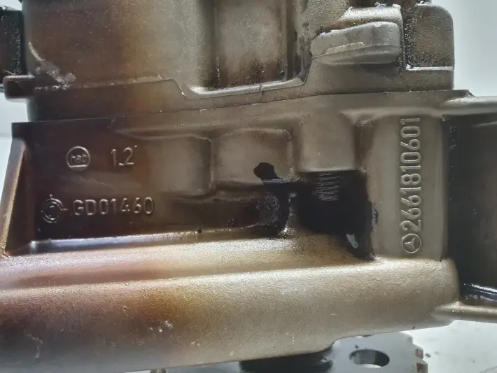 Mercedes W245 1.7 8V B POMPA OLEJU olejowa 2661810601