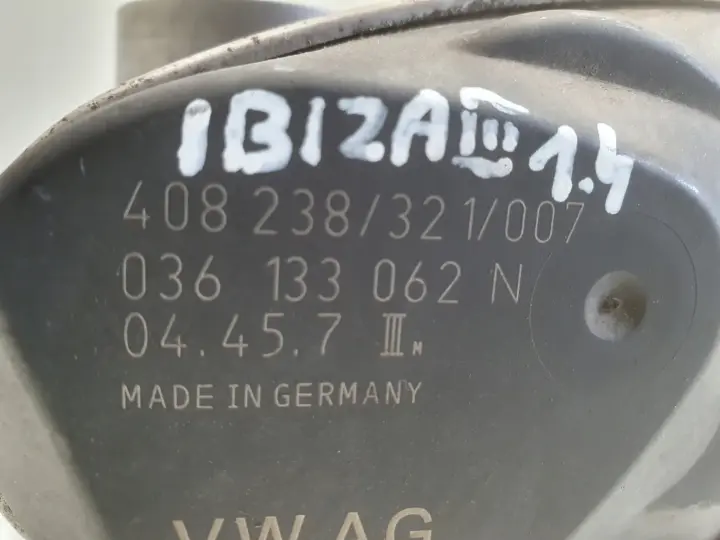 Seat Ibiza III 1.4 16V PRZEPUSTNICA 036133062N