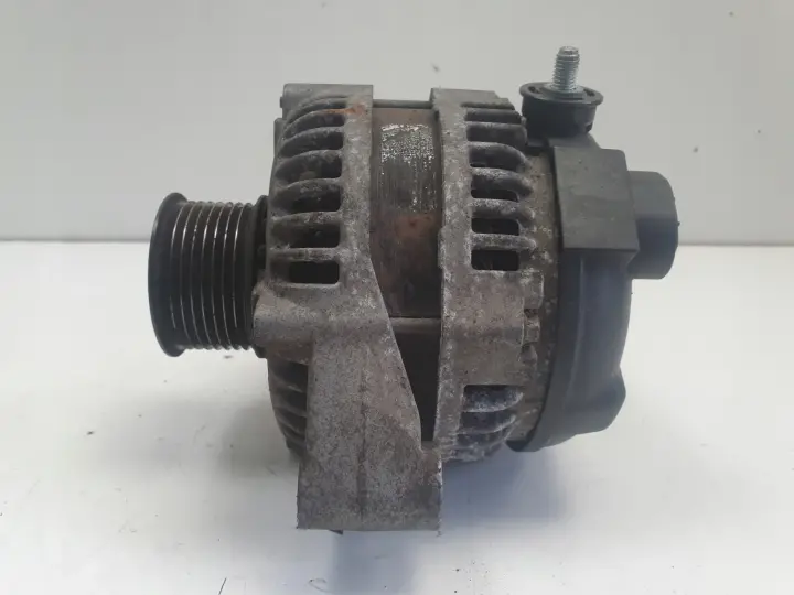 Land Rover Discovery III 2.7 TD V6 ALTERNATOR