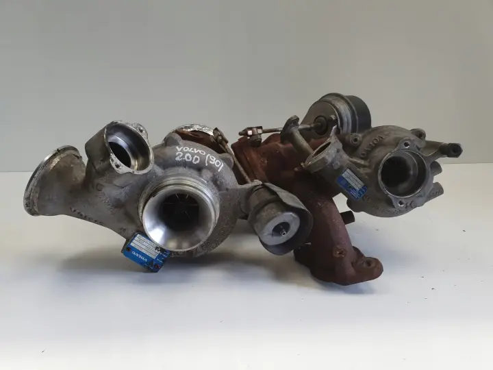 Volvo V60 II 2.0 D4 TURBOSPRĘŻARKA turbo 32240493 32240494 31491217