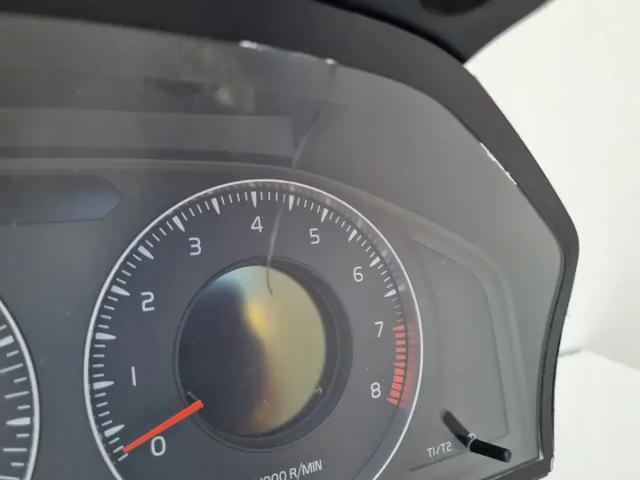 Volvo S80 II V70 III XC70 II 2.0 16V LICZNIK ZEGARY Europa 30786622AB