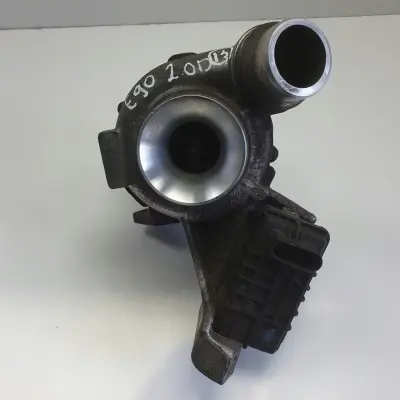 BMW E90 2.0 D N47 TURBOSPRĘŻARKA turbo 7810199