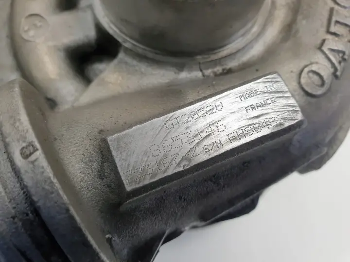 Volvo S60 V70 2.4 D5 TURBOSPRĘŻARKA turbo 8653146