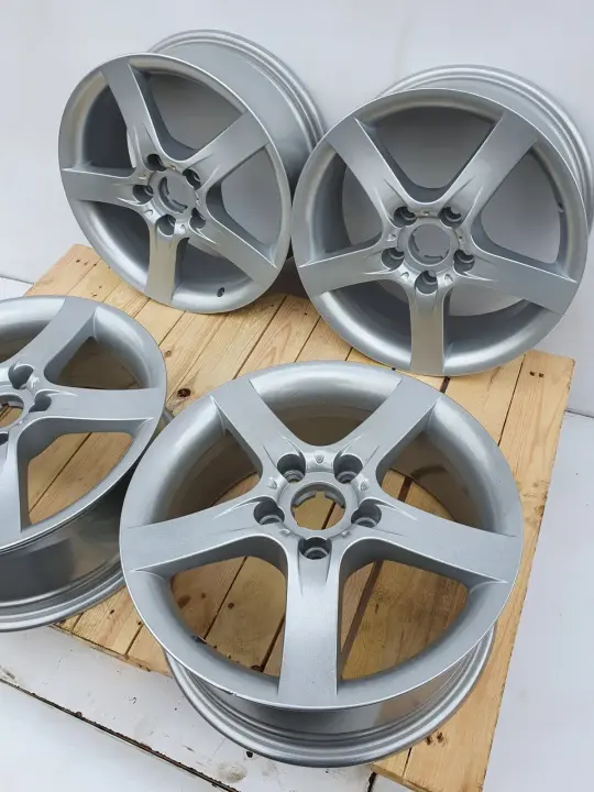 Seat Leon II KOMPLET FELGI ALUMINIOWE ALUFELGI 16