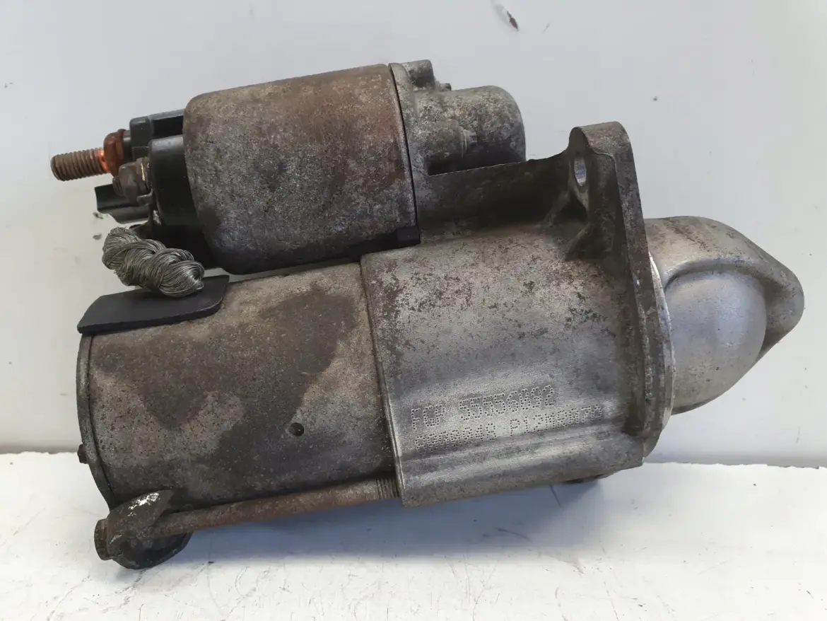 Opel Vectra C lift 1.8 16V ROZRUSZNIK 55556092