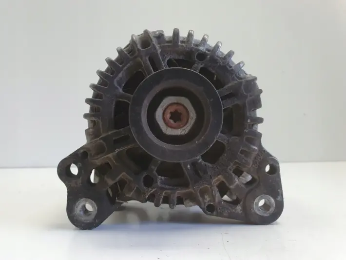 VW Golf V 1.6 FSI ALTERNATOR 110A 03C903023B valeo