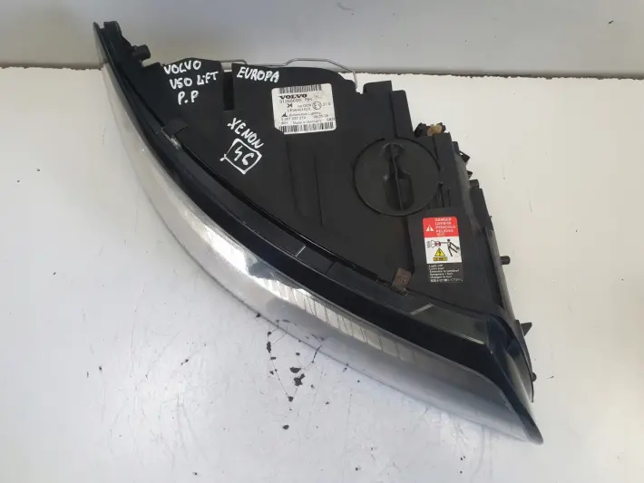 Volvo S40 II V50 LIFT PRZEDNIA LAMPA PRAWA PRAWY PRZÓD europa 31265699