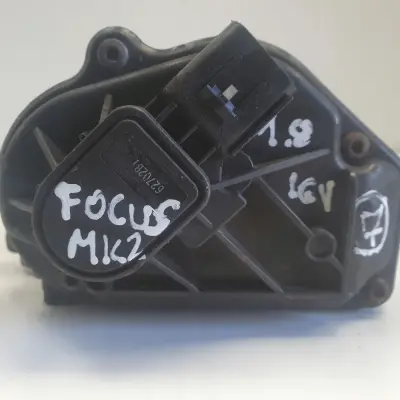 Ford Focus MK2 II 1.8 16V PRZEPUSTNICA 4M5G-ED