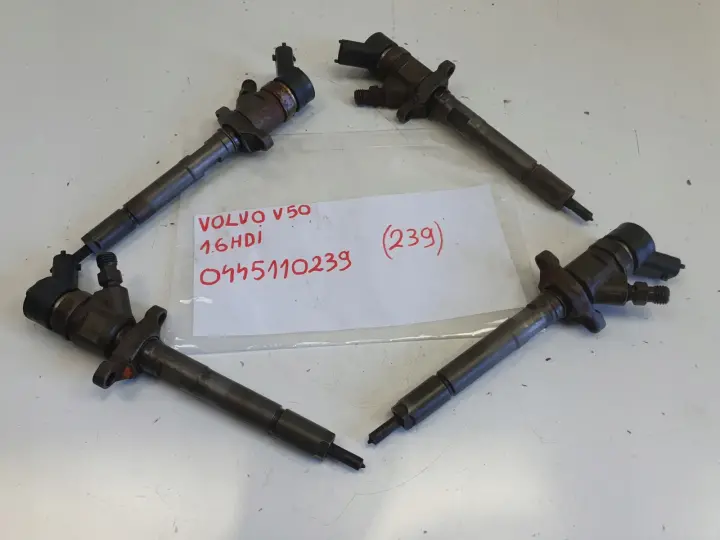 Ford Focus MK2 II 1.6 TDCI WTRYSKIWACZ wtrysk 0445110239
