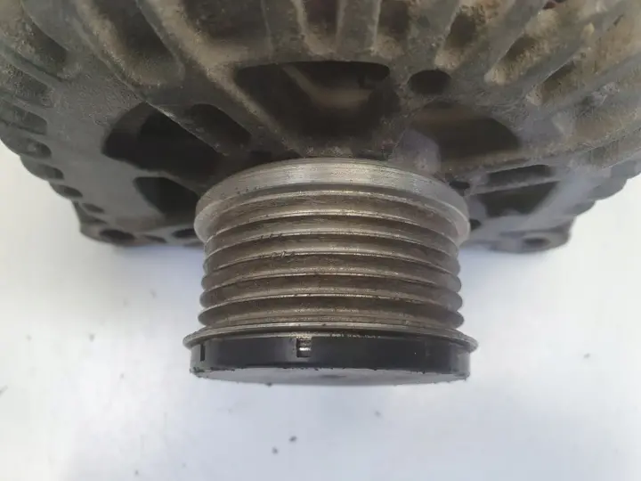 Citroen C5 I 2.0 HDI ALTERNATOR 9646321780 valeo