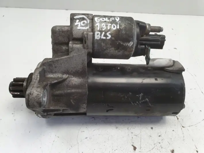 VW Golf V 1.9 TDI ROZRUSZNIK bosch 02E911023L