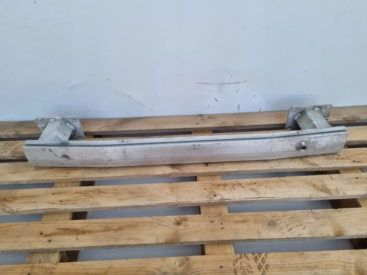 Citroen Berlingo III BELKA PRZEDNIEGO ZDERZAKA Wzmocnienie przód 9681145780