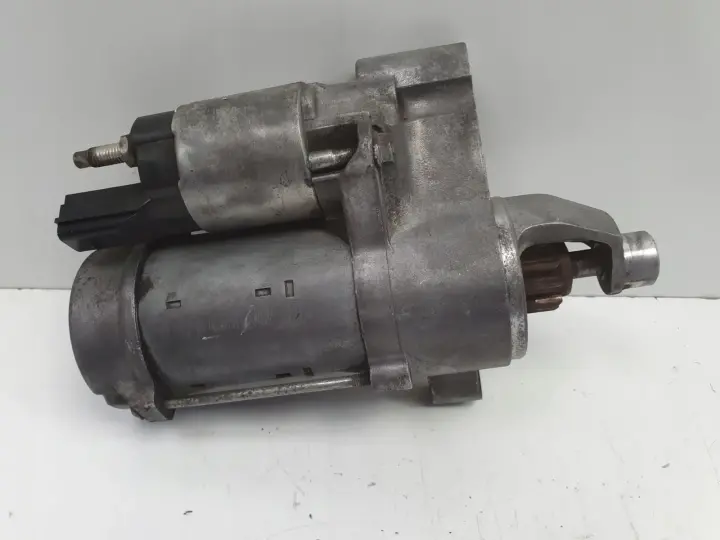 Audi A6 C7 2.0 TDI ROZRUSZNIK denso 03L911024B 428000-7882