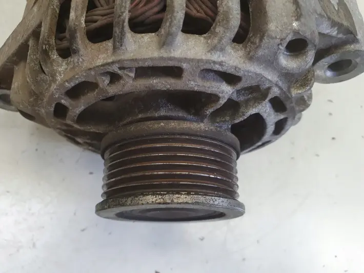 Opel Vectra C 1.9 CDTI ALTERNATOR denso 93169028 105A