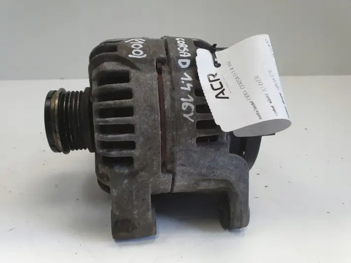 Opel Corsa D 1.4 16V ALTERNATOR bosch 0124425087 120A