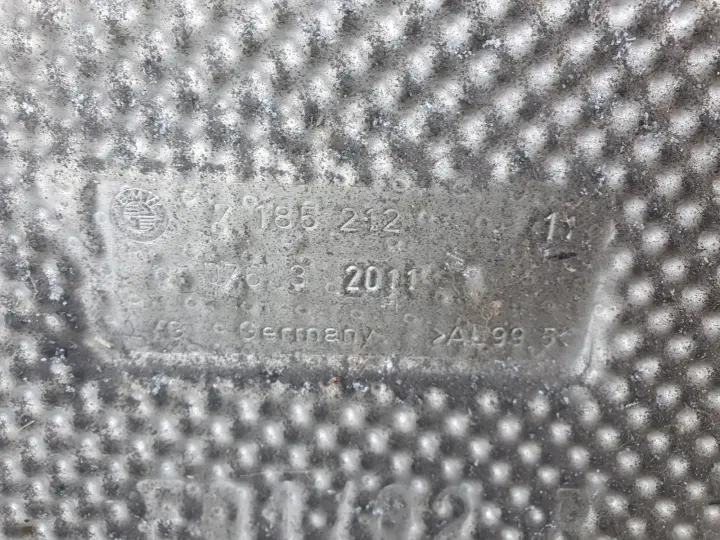 BMW F01 F02 PRAWA OSONA TERMICZNA TŁUMIKA 7185212