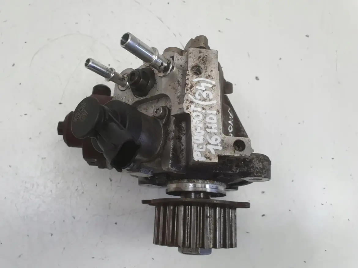 Peugeot Partner III 1.6 E-HDI HDI POMPA WTRYSKOWA 0445010516