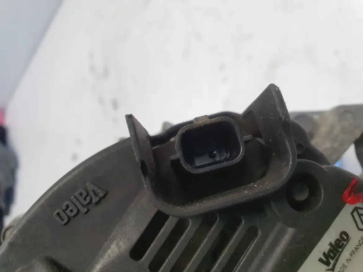 Renault Kangoo II 1.5 DCI ALTERNATOR 231004554R valeo